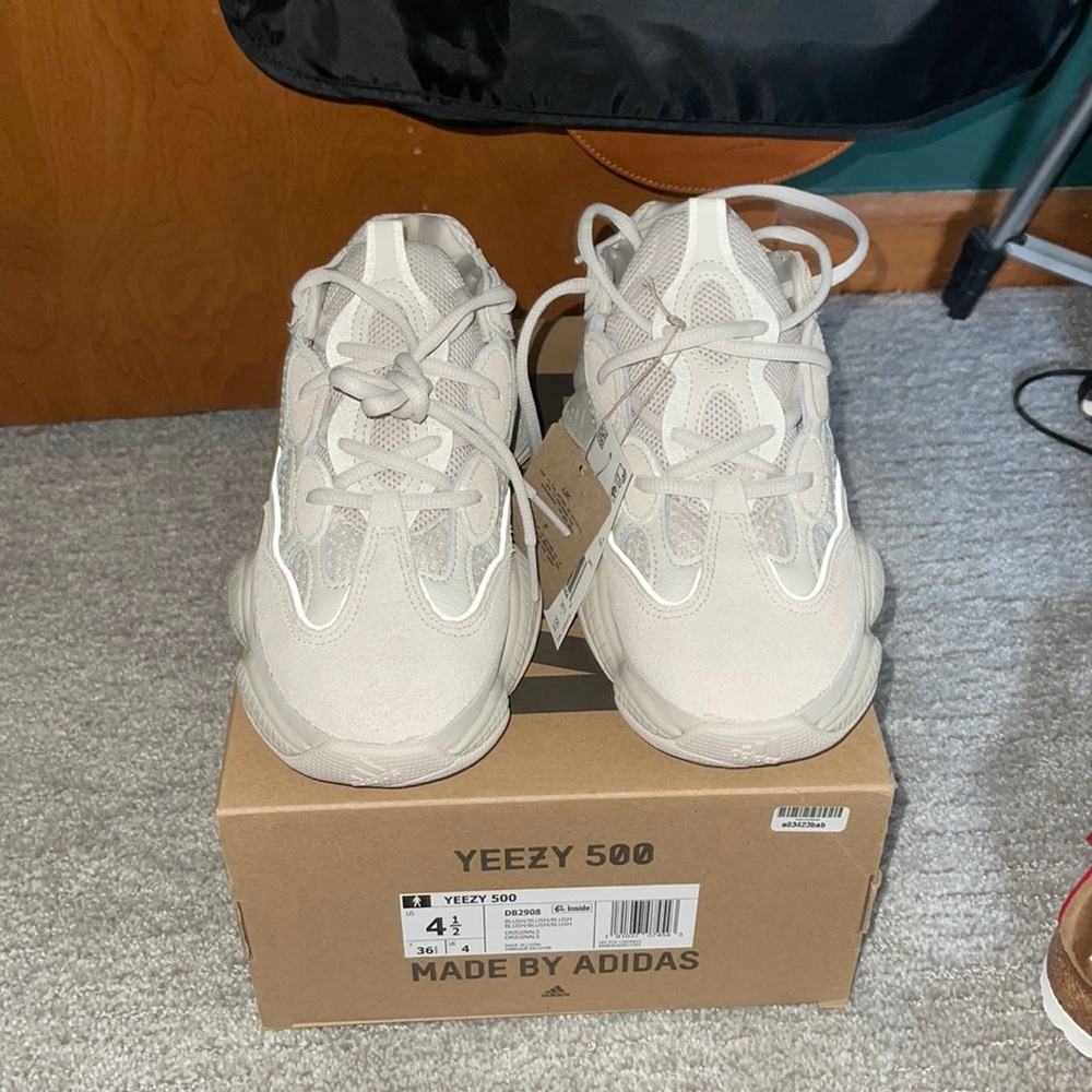 Yeezy 500